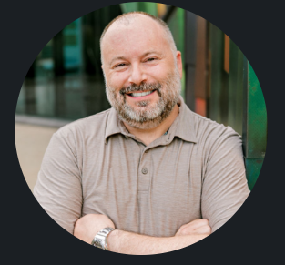 Head shot of James W. Farnham IV